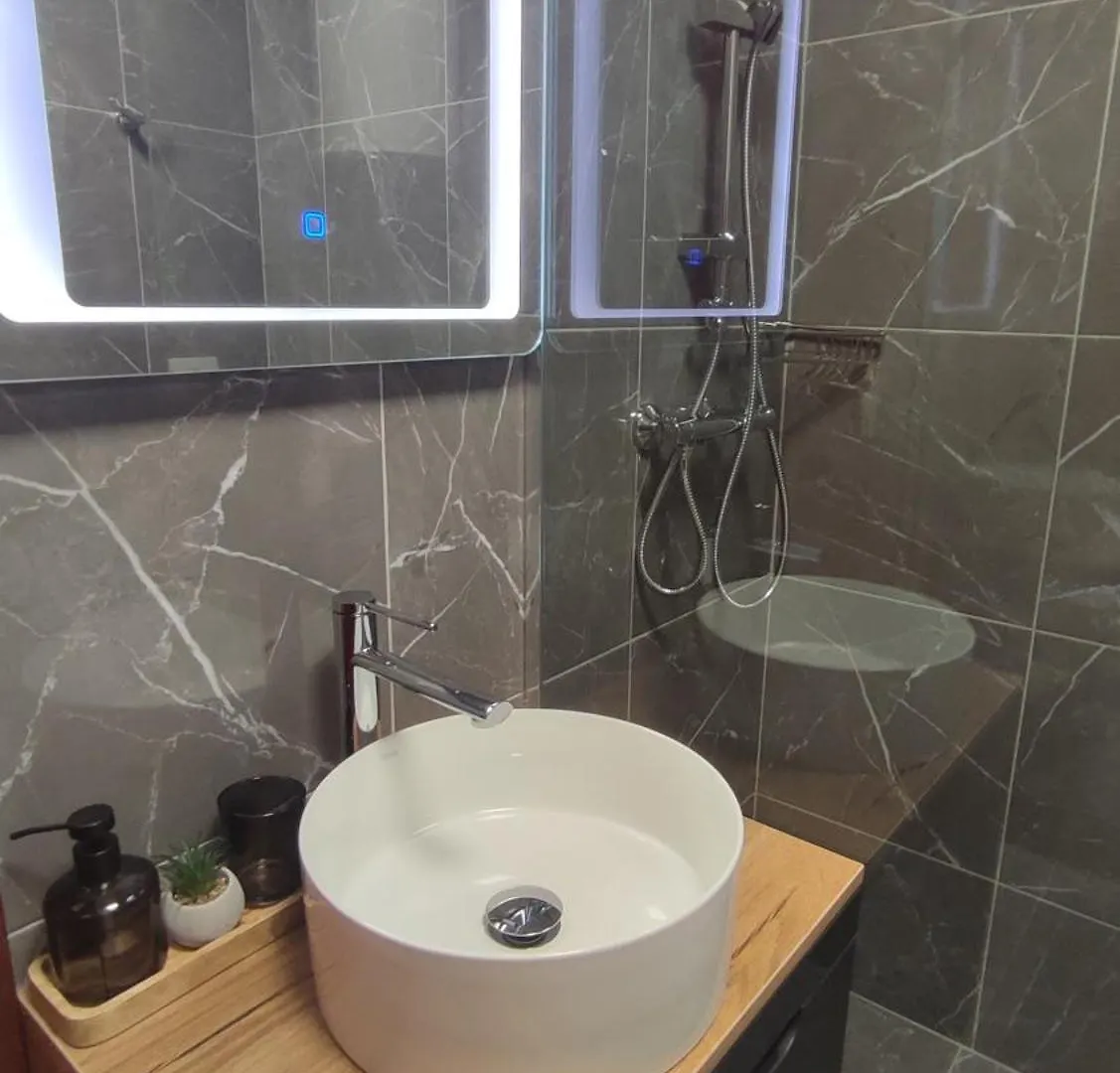 Apartment Paolo By The Beach Znjan Split